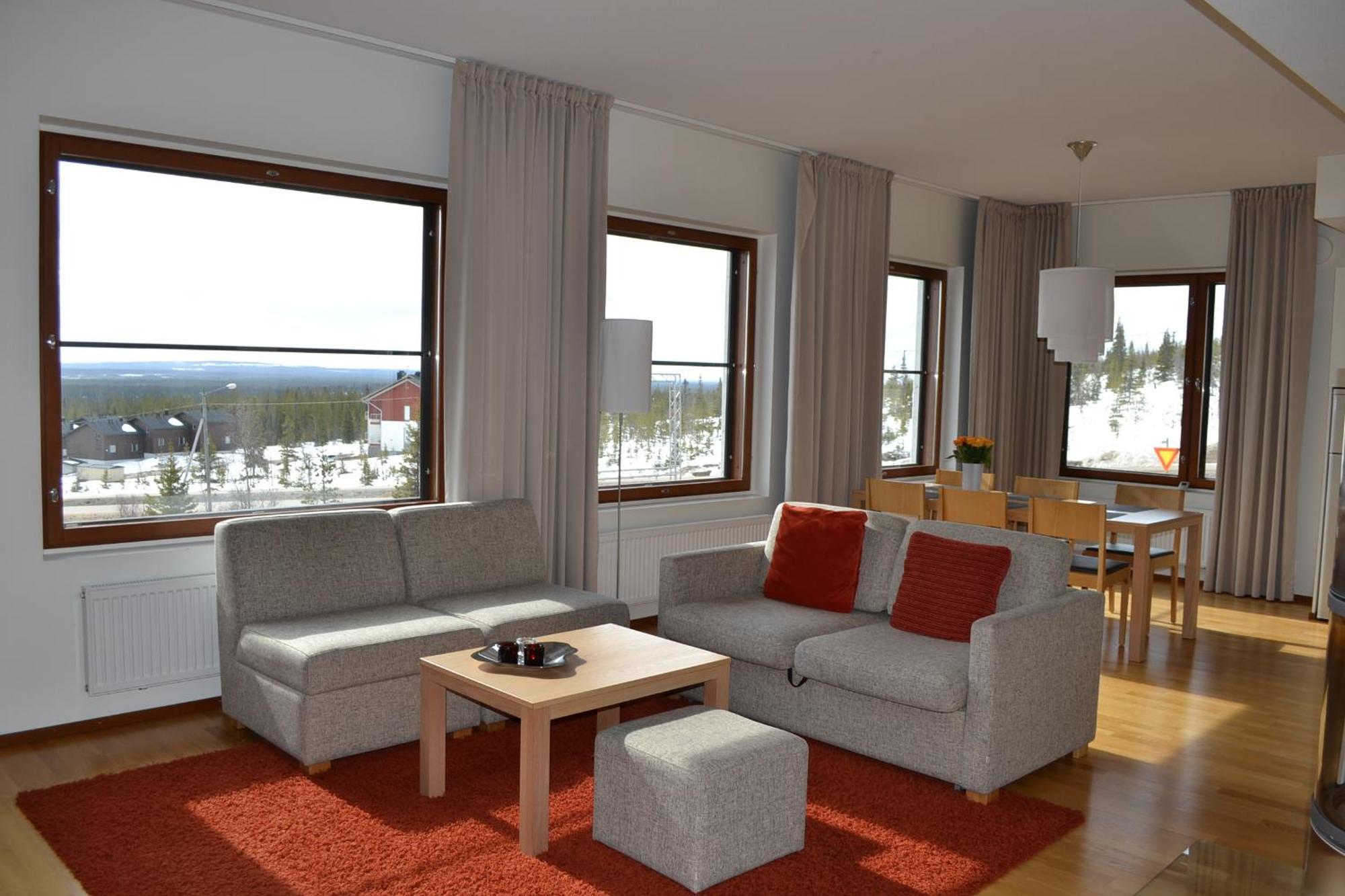 Yllaes Chalets A9206 Talvikaudelle 25-26 Hinta Sisaeltaeae 2Kpl Hissilippuja! Yllasjarvi Luaran gambar